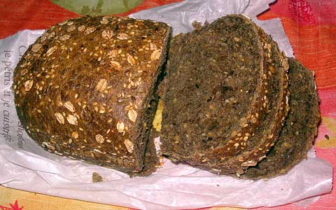 Ржаной хлеб со злаками